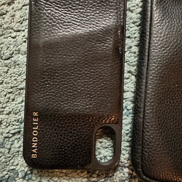 Bandolier Hailey XR iPhone case, expandable pouch and Sarah pyramid stud strap. - Picture 6 of 12